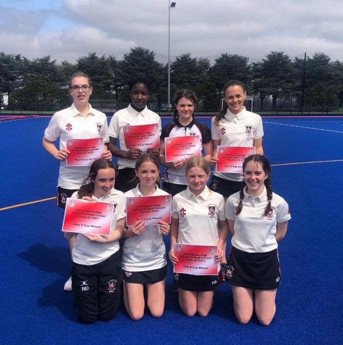 News » U13 Girls Win The Nottingham High Cricket Festival Cup
